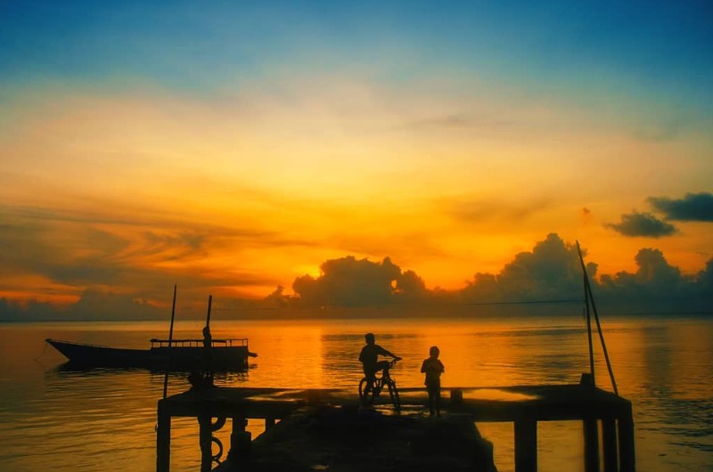 Pulau Hatta dengan View Eksotik di Ujung Timur Indonesia