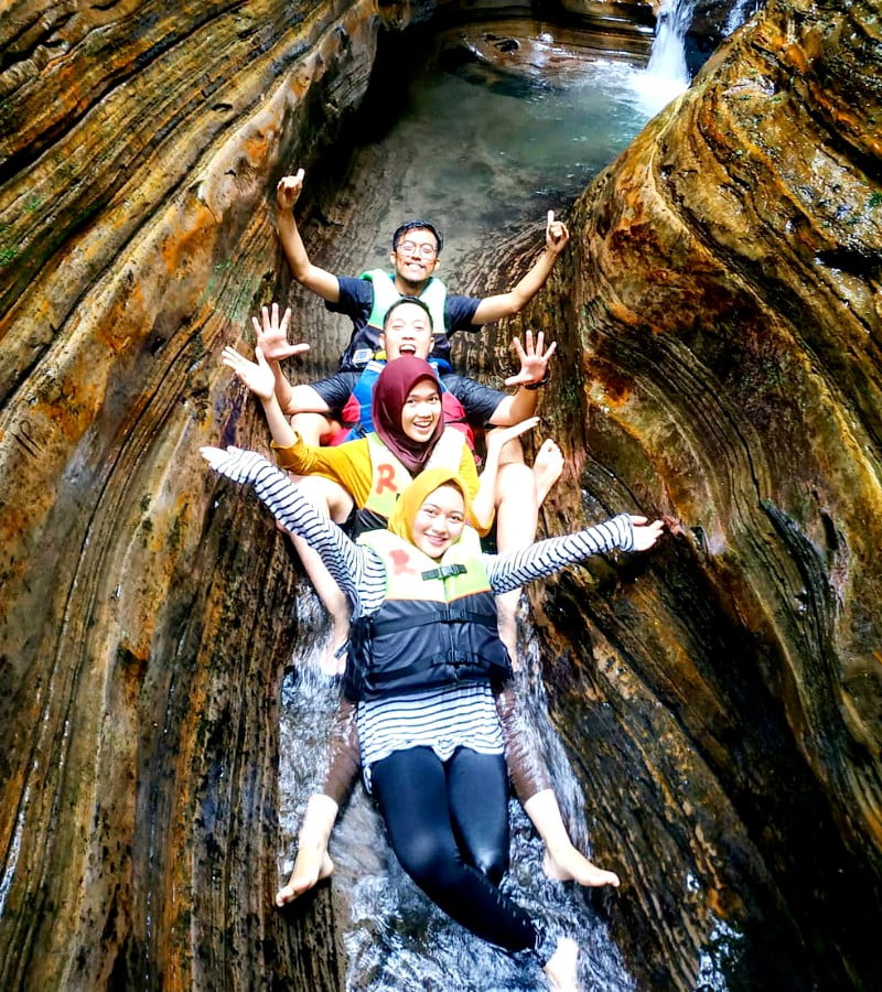 Destinasi Wisata Cigugur: View Indah di Kaki Gunung Ciremai